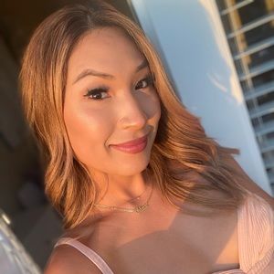 Meet your Posher, Gina